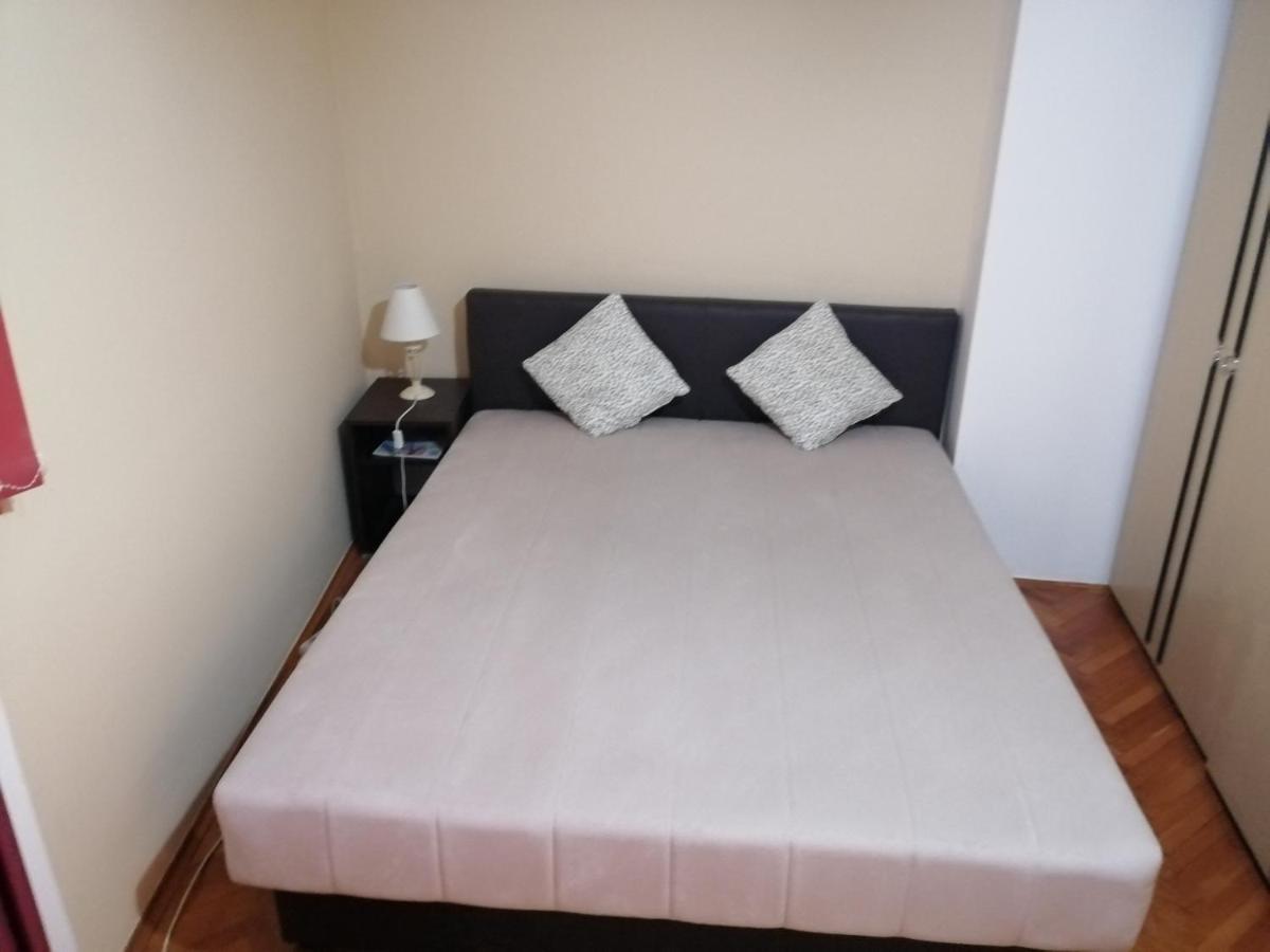 Apartman Dunja Βράνιε Εξωτερικό φωτογραφία